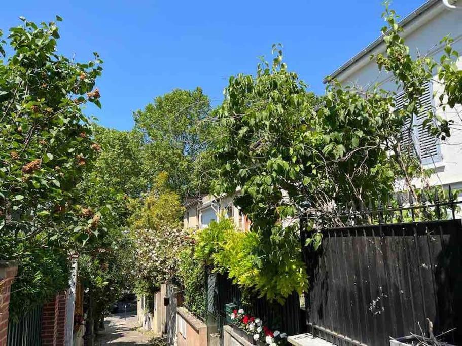 Full Equiped House With Garden Holiday home
